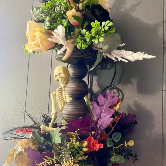 Gothic Candle wall mount - Picture 2 of 5